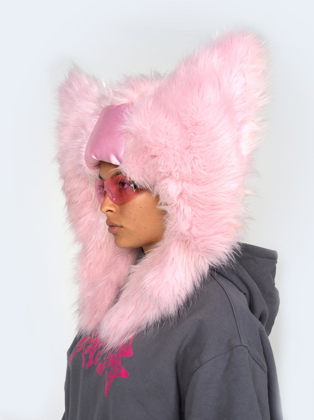 BOW HAT