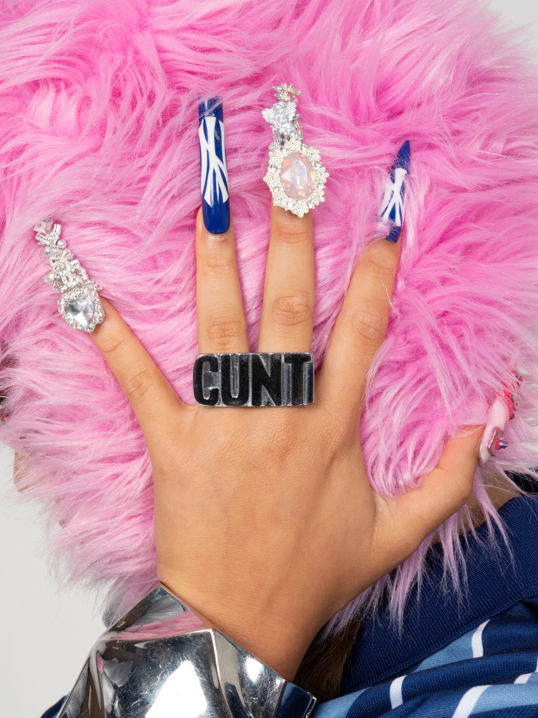 C*NT RING